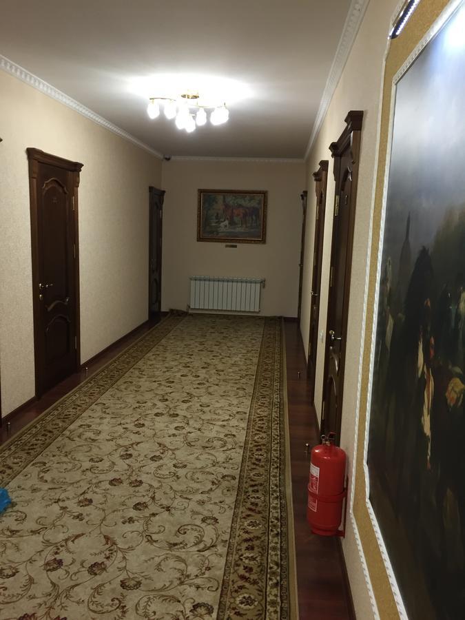 Hotel Oktan Kryve Ozero Exterior foto